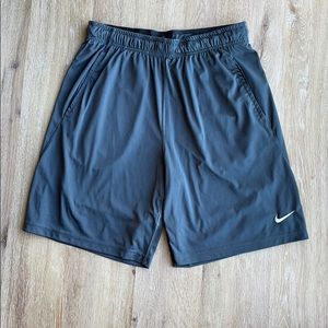 Nike Dri fit Athletic Shorts size Large charcoal